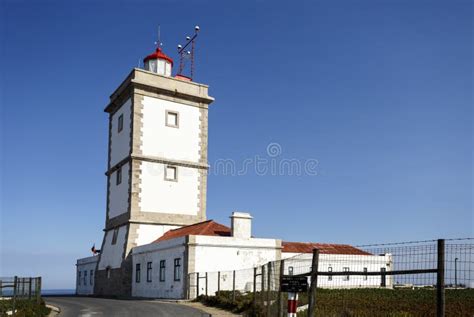 Peniche Farol De Carvoeiro Do Cabo Foto De Stock Imagem De