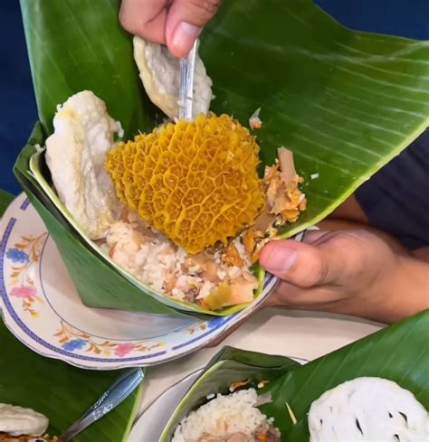 Kuliner Unik Warung Lodeh Mbok Semah Jombang Pembeli Sampai Antre