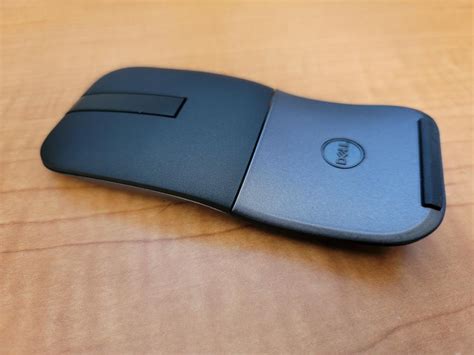 Dell MS700 Twist And Go Travel Mouse Is Sleek And Transforms Review