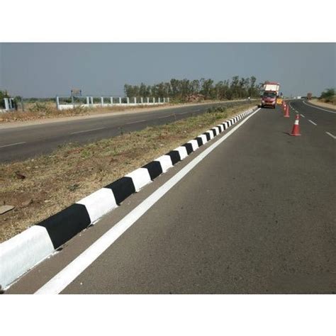 HOTMELT ROAD MARKING PAINT SMC