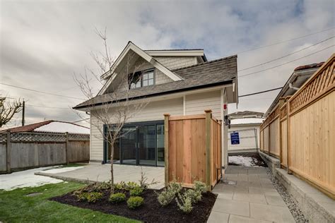 Fremlin St Laneway Traditional House Exterior Vancouver By