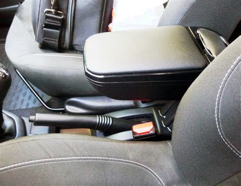 Обзор от покупателя на Подлокотник ARMSTER 2 для RENAULT Logan/Sandero ...