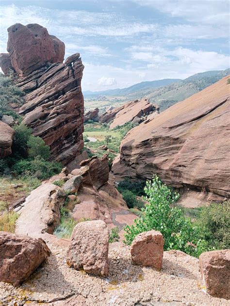 Red Rocks and Mountain Views in Colorado