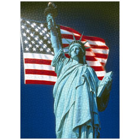 MyPuzzle - Statue Of Liberty With American Flag, Manhattan, New York