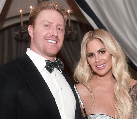 Kroy Biermann Files To Divorce From Kim Zolciak Yes Again