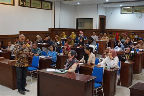 Perpustakaan ISI Surakarta Gelar Seminar Nasional Inovasi Kreasi