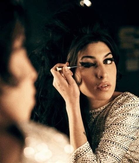 AMY WINEHOUSE on Instagram: “Amy Winehouse is the queen of eyeliner. She inspired so many looks ...