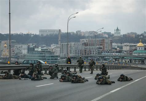 Guerra Rusia Ucrania Los Geo Custodian El Convoy De Evacuación De Los