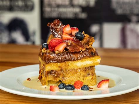 The 11 Best Brunch Restaurants In The West Loop - Chicago - The Infatuation