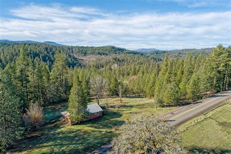 10 Acres Of Land With Home For Sale In Eagle Point Oregon Landsearch