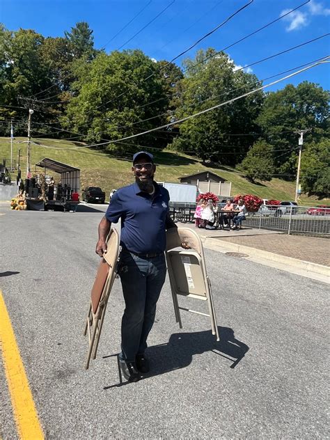 The Entire Town Of Bluefield Is In Shock Over This Tragic Loss 9