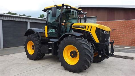 JCB Fastrac 4220