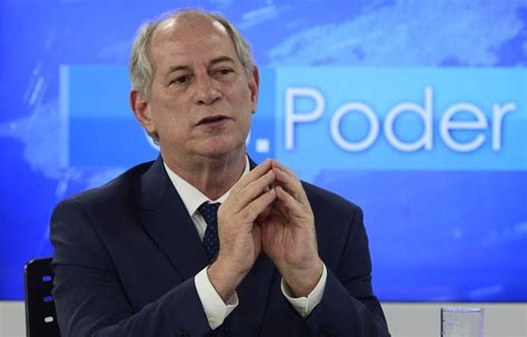 Se for eleito Ciro Gomes afirma que vai recriar Ministério da Cultura