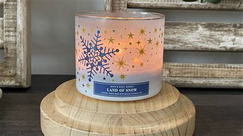 Candle Review Land Of Snow From Bath And Body Works Youtube