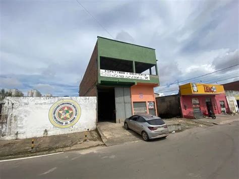 Galpão Depósito Armazém para aluguel e venda possui 352 metros