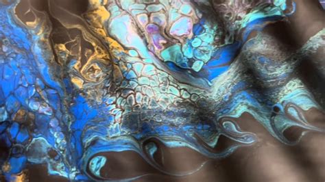 How To Make Beautiful Abstract Fluid Art Paintings With A Simple Swipe