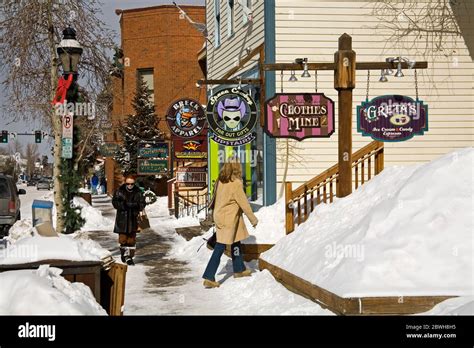 Shopping in downtown Breckenridge, Rocky Mountains, Colorado, USA Stock ...