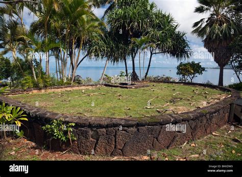 Heeia State Park Oahu Hi Res Stock Photography And Images Alamy