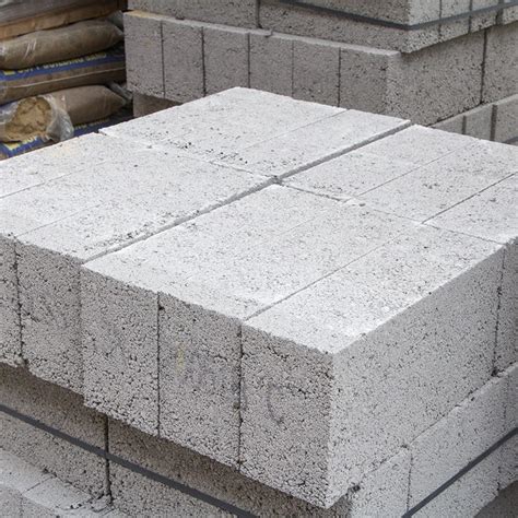 140mm Aero Block Dense Concrete Block 7 3n 215mm X 440mm