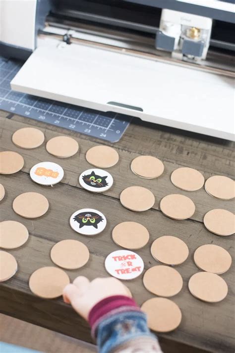 Amazing Cricut Gift Ideas For Everyone On Your List Clarks