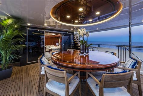 One Of The Worlds Largest Red Superyachts Shocks With Its Opulent