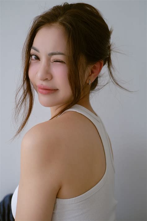 Hot girl Nhật Lê khoe vóc dáng nuột nà khi chơi pickleball nhan sắc có bén như thời nổi danh