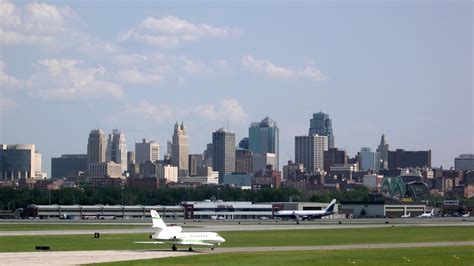 Kansas City International Airport - Trip to Airport