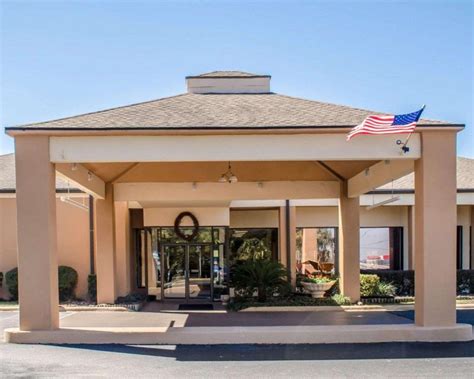 Quality Inn and Suites Pensacola Bayview Hotel (Pensacola (FL)) - Deals, Photos & Reviews