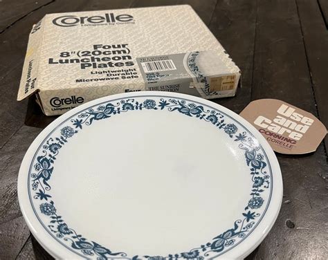 Corelle Set Of Luncheon Salad Plates Old Town Blue Onion New In