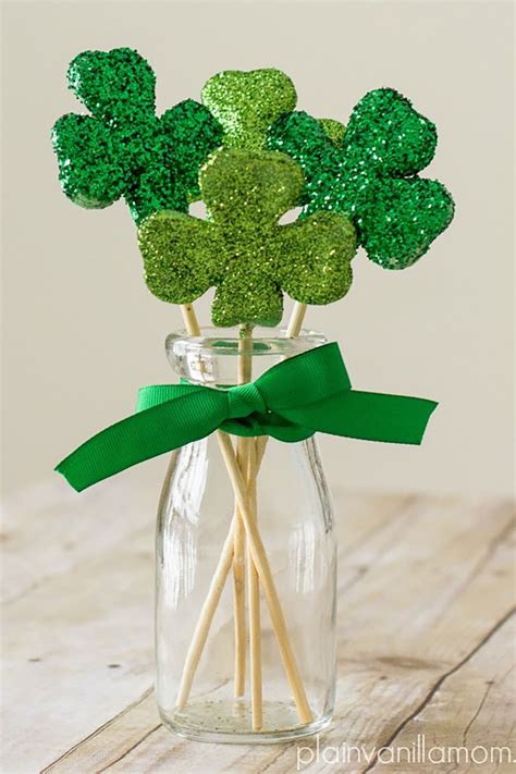 15 Diy St Patricks Day Decorations Easy Party Decorating Ideas For