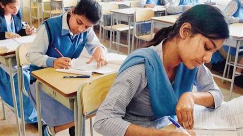 Cbse Class 10 12 Board Exam 2024 Begins Tomorrow Check Exam Schedule