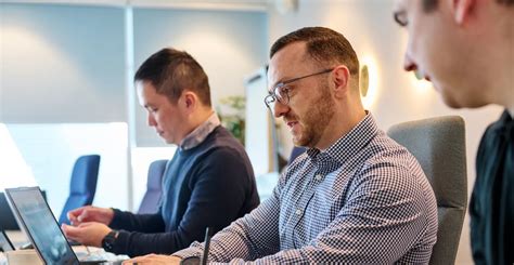 Understanding SOAR In Cybersecurity: Enhancing Efficiency & Response