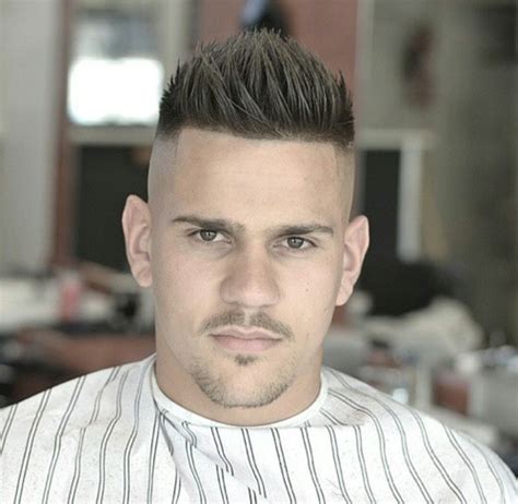 The 40 Hottest Faux Hawk Haircuts For Men