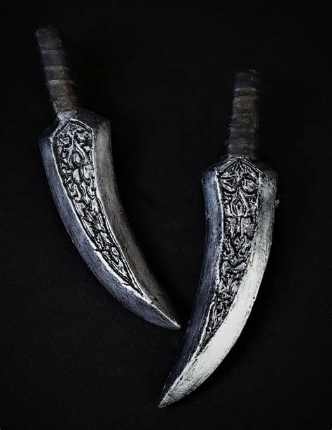 Artstation The Twin Daggers