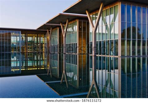 glass art gallery stock   images    trial