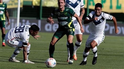 Defensa Y V Lez Empataron Un Entretenido Partido En Florencio Varela