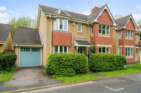 4 Bed Detached House For Sale In Mileway Gardens Headington Oxford