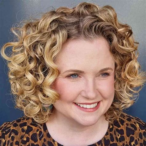 Curly Bob Hairstyles For Round Faces