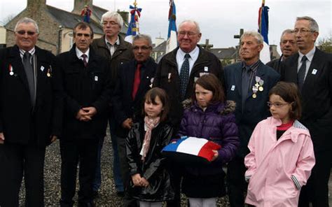 Anciens combattants Trois médaillés à l honneur Le Télégramme