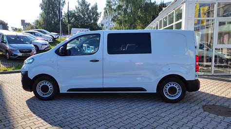 Opel Vivaro ihned k odběru Provedení L1H1CrewVAN 2 0 CDTI 106kW MT6 za