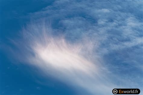 Cloud iridescence