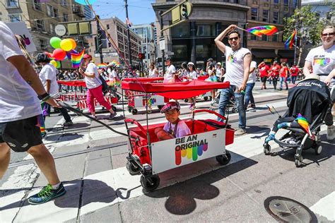 Hundreds Of Thousands Celebrate Sf Pride Parade