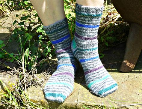 Winwick Mum Basic Ply Dk Boot Socks Free Pattern And Tutorial