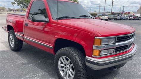 1998 Chevy Silverado Stepside V8 Z71 Off Road 4x4 Original Victory Red