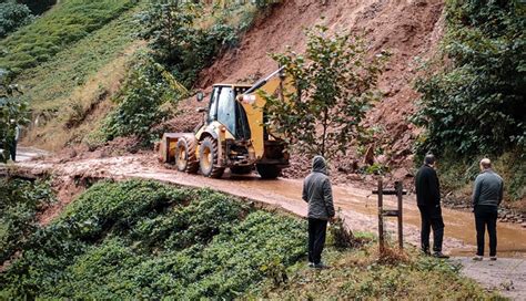 Rize De Heyelan K Y Yolu Kapand Norm Haber