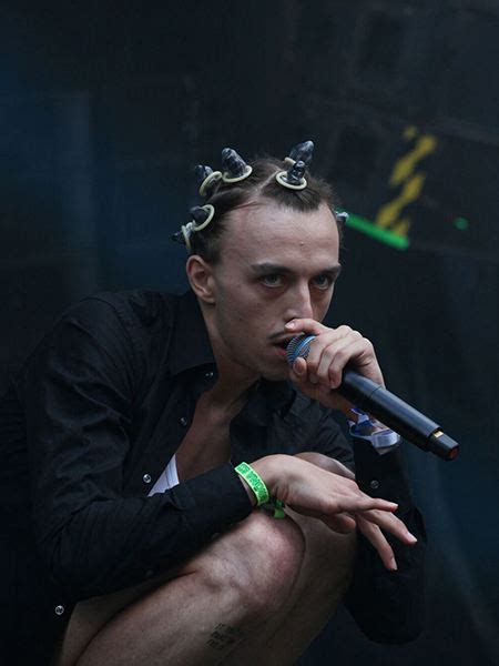 Томми Кэш (Tommy Cash) биография, фото, рост и вес, личная жизнь ...