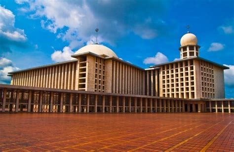 Masjid Istiqlal Jakarta Wisata Religi Dan Sejarah Idetrips