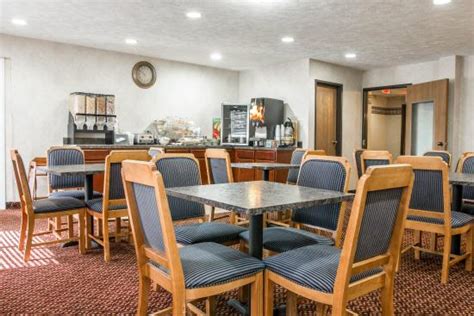 Quality Inn Hudsonville 94 ̶1̶5̶5̶ Updated 2018 Prices And Hotel