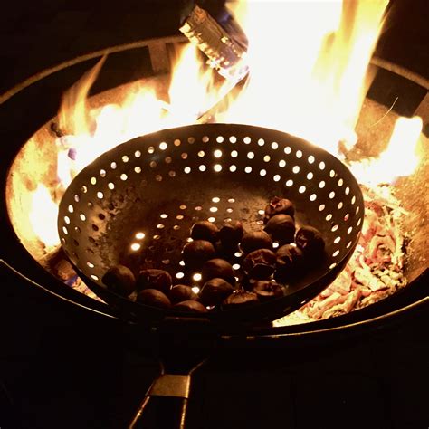 Roasted Chestnuts Open Fire