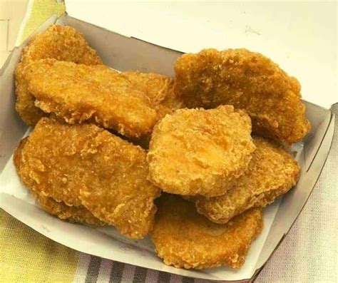 Mcdonald's Chicken Chicken Nuggets / What S Really Inside Mcdonald S Chicken Mcnuggets Review ...